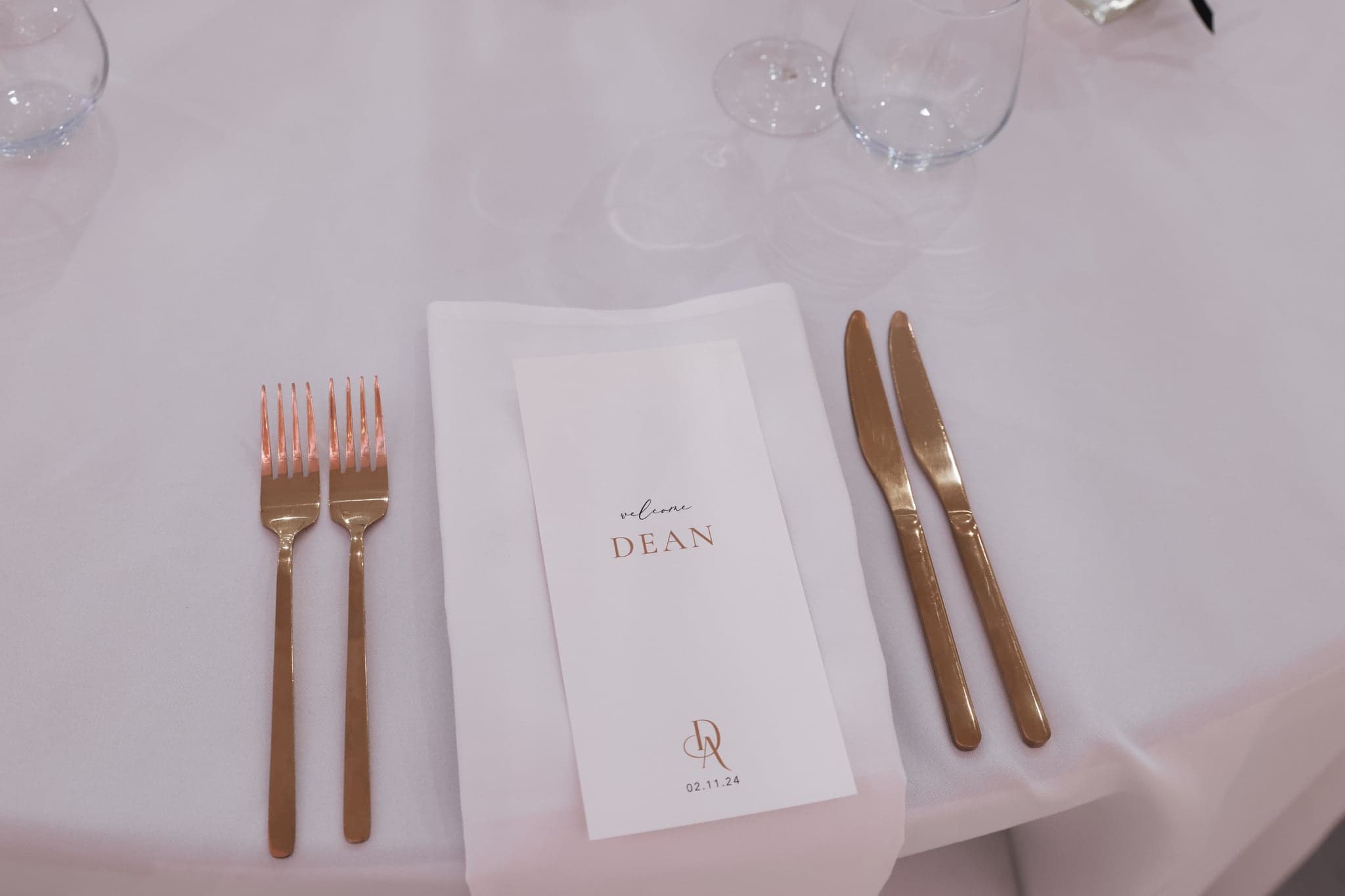 Aneta Table Setting