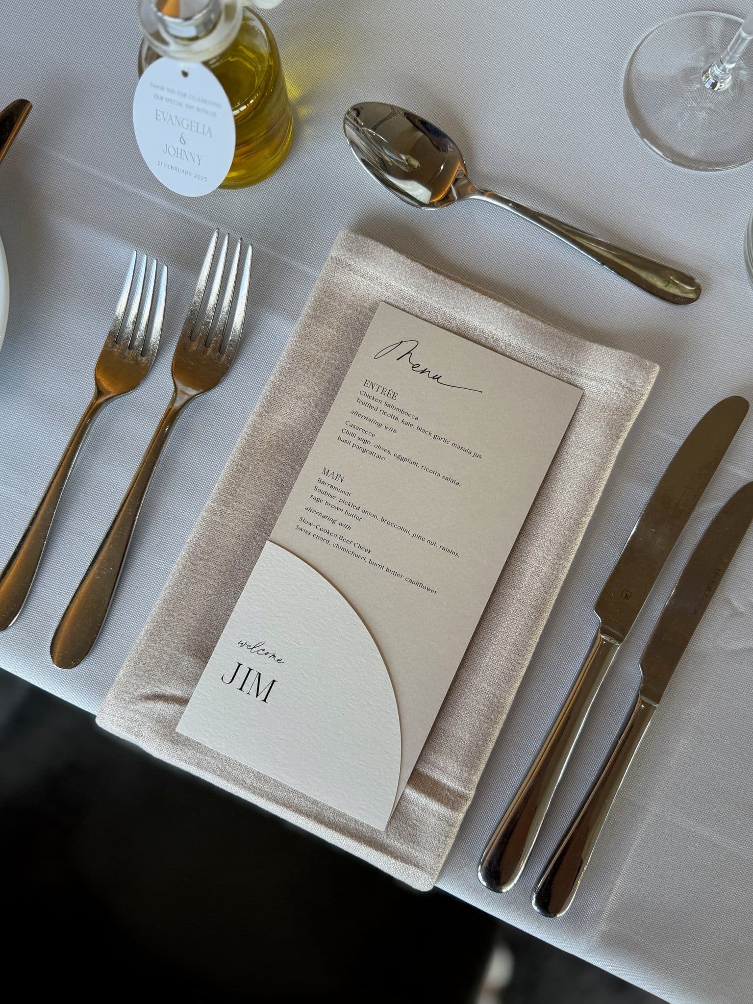 Hannah Details Card