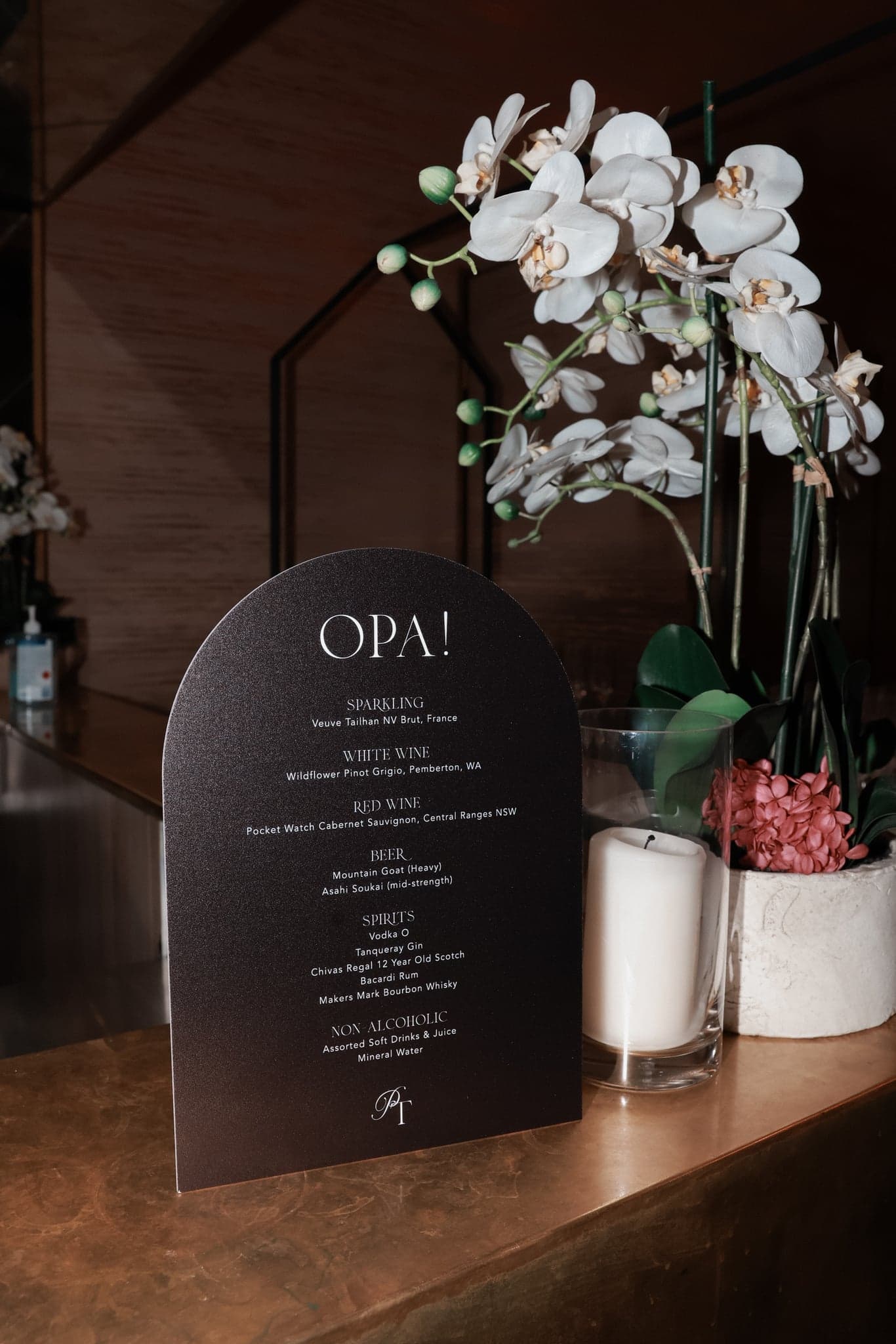 Hannah Table Setting